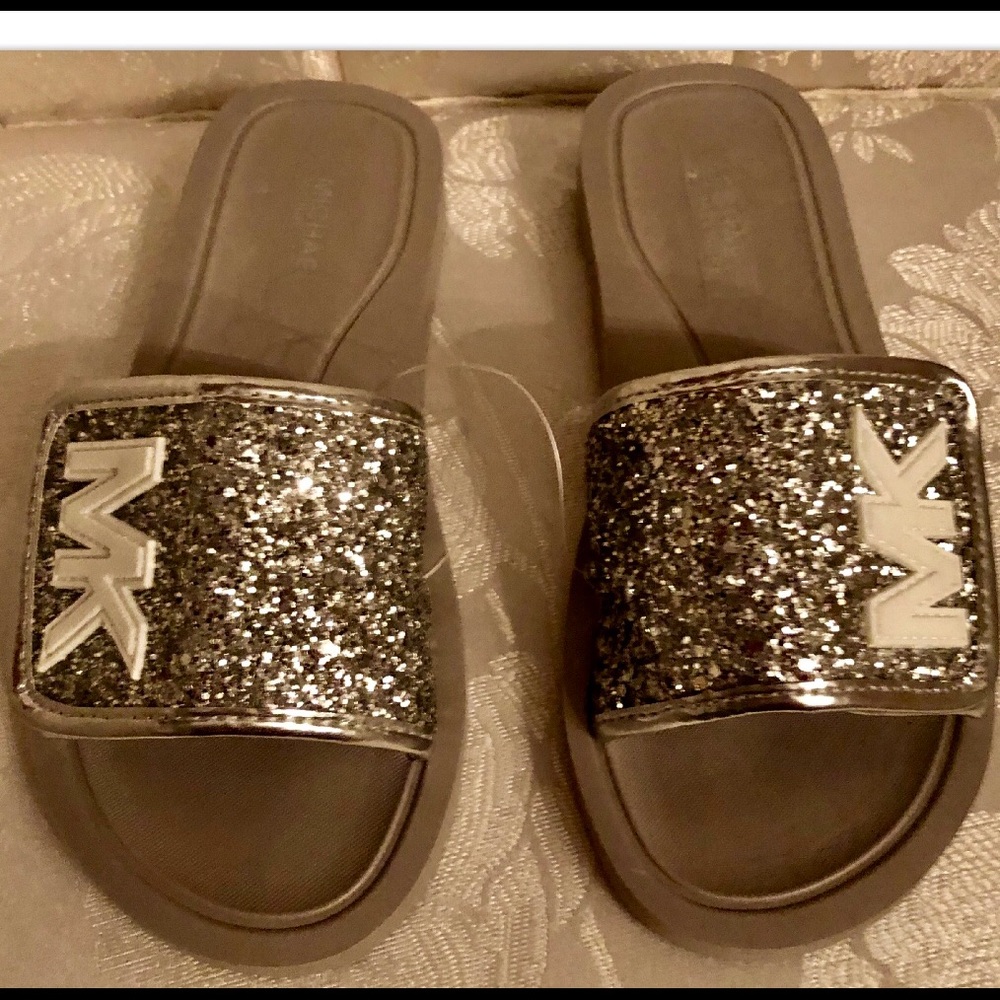 MICHAEL KORS•KIDS•GLITTER SLIDE - Picture 4 of 7